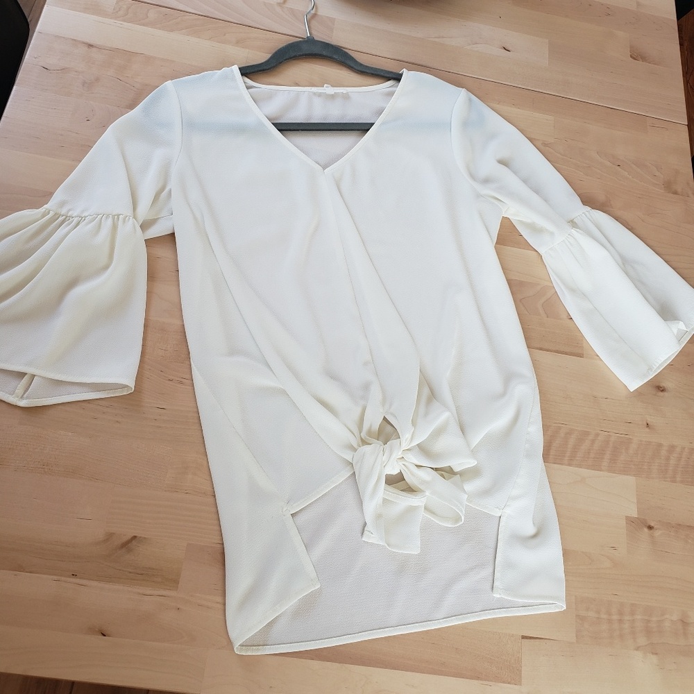 White tie shirt xs